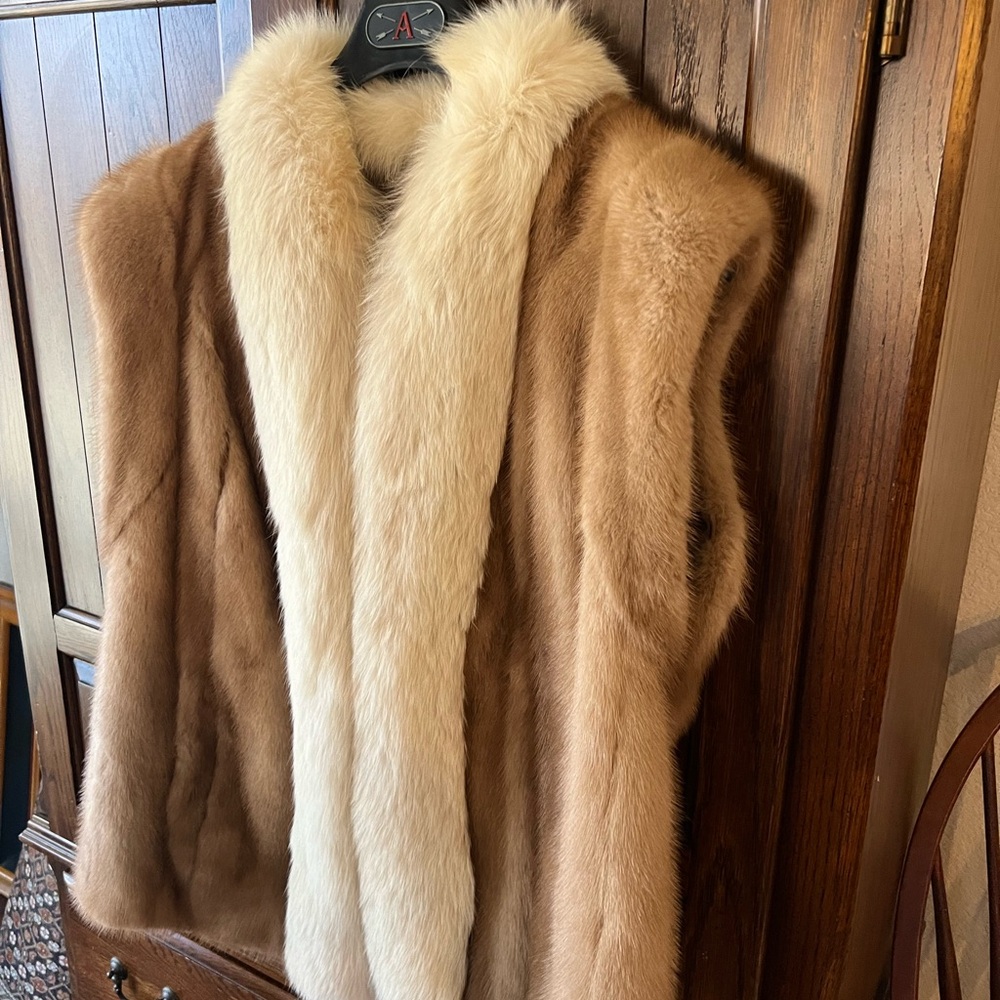 Blond Mink Vest with Light Fox Trim. 
Non Smoking Excellent condition